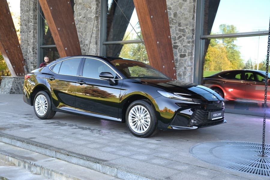 Комфортный трансфер Одесса-Бухарест на Skoda Superb
