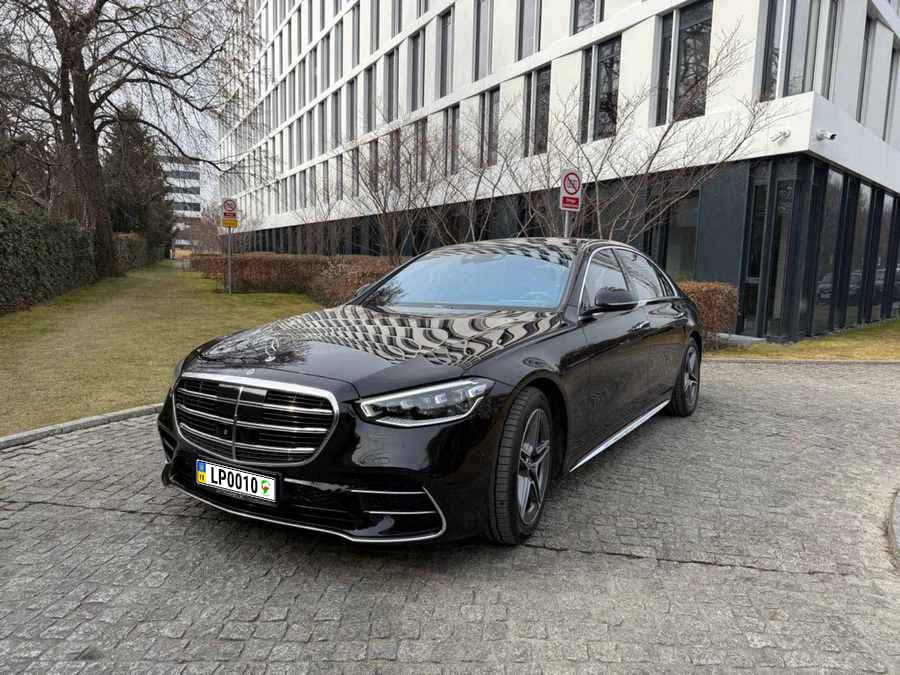 VIP трансфер Киев-Варшава на Mercedes S-class с индивидуальным водителем